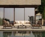 Divani outdoor EMU Saint Martin con struttura metallica e cuscini luxury