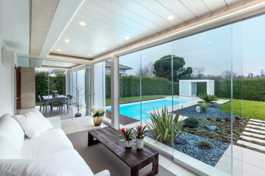 BT Group R600 Pergoklima: pergola bioclimatica in alluminio su misura
